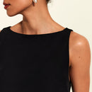 Vestido Curto Gola Canoa FutureForm® Feminino